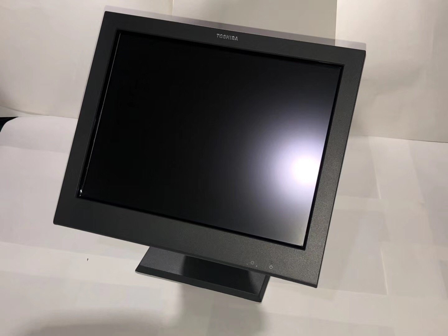 Toshiba 4820-5LG 15″ Touchscreen LCD Monitor | WenShin Technology Toshiba 4820-5LG 15″ Touchscreen LCD Monitor | WenShin Technology